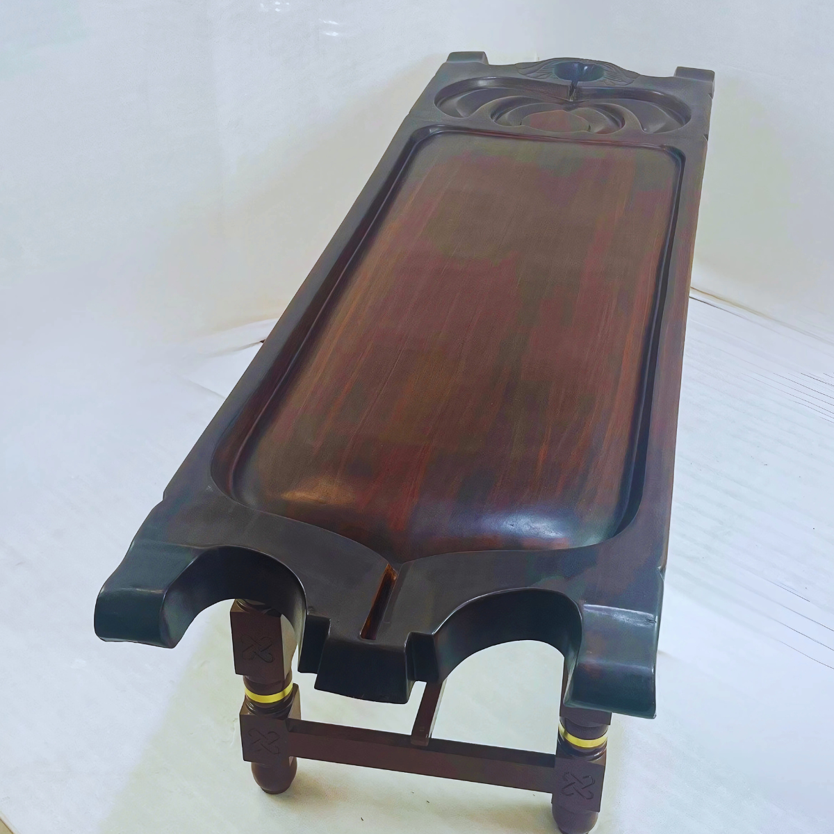 Wooden Ayurvedic Abhyanga & Panchakarma Massage Table