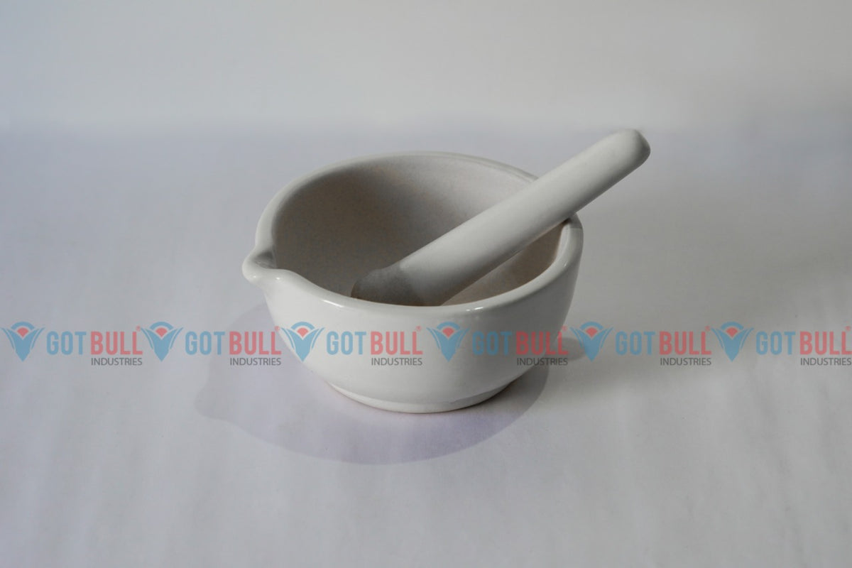 PORCELAIN MORTAL AND PESTAL