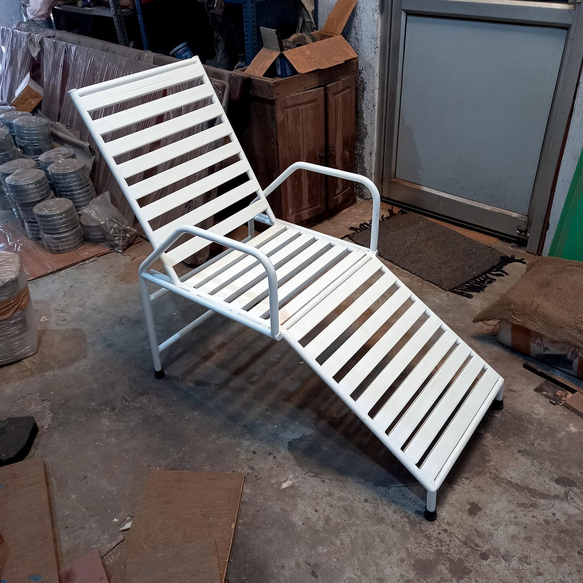 NASYAKARMA CHAIR